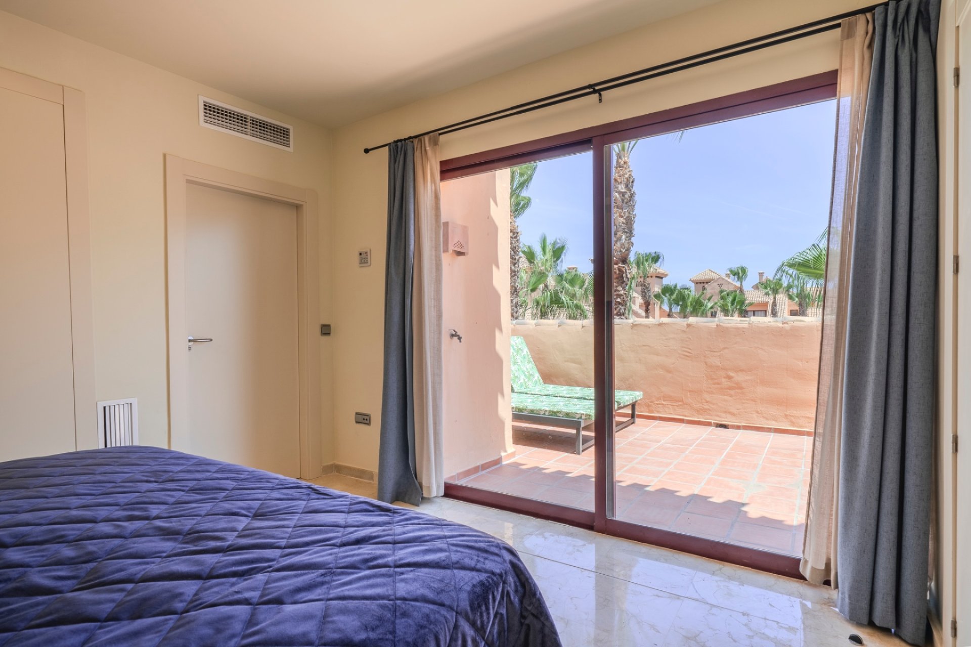 Resale - Duplex / Two-storey apartment - Los Alcazares - Los Montesinos