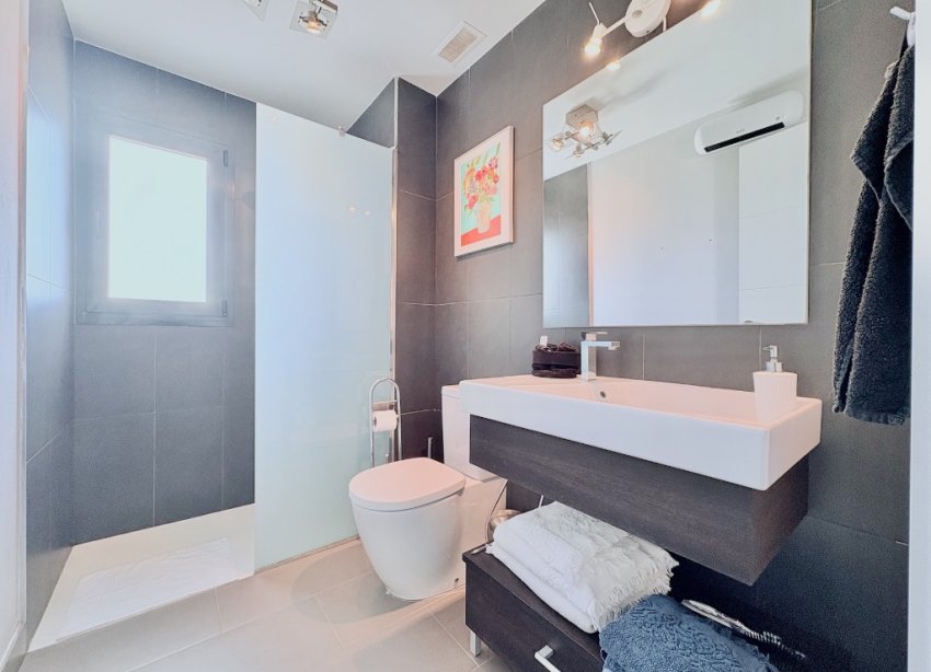 Resale - Duplex / Two-storey apartment - Orihuela Costa - Las Ramblas