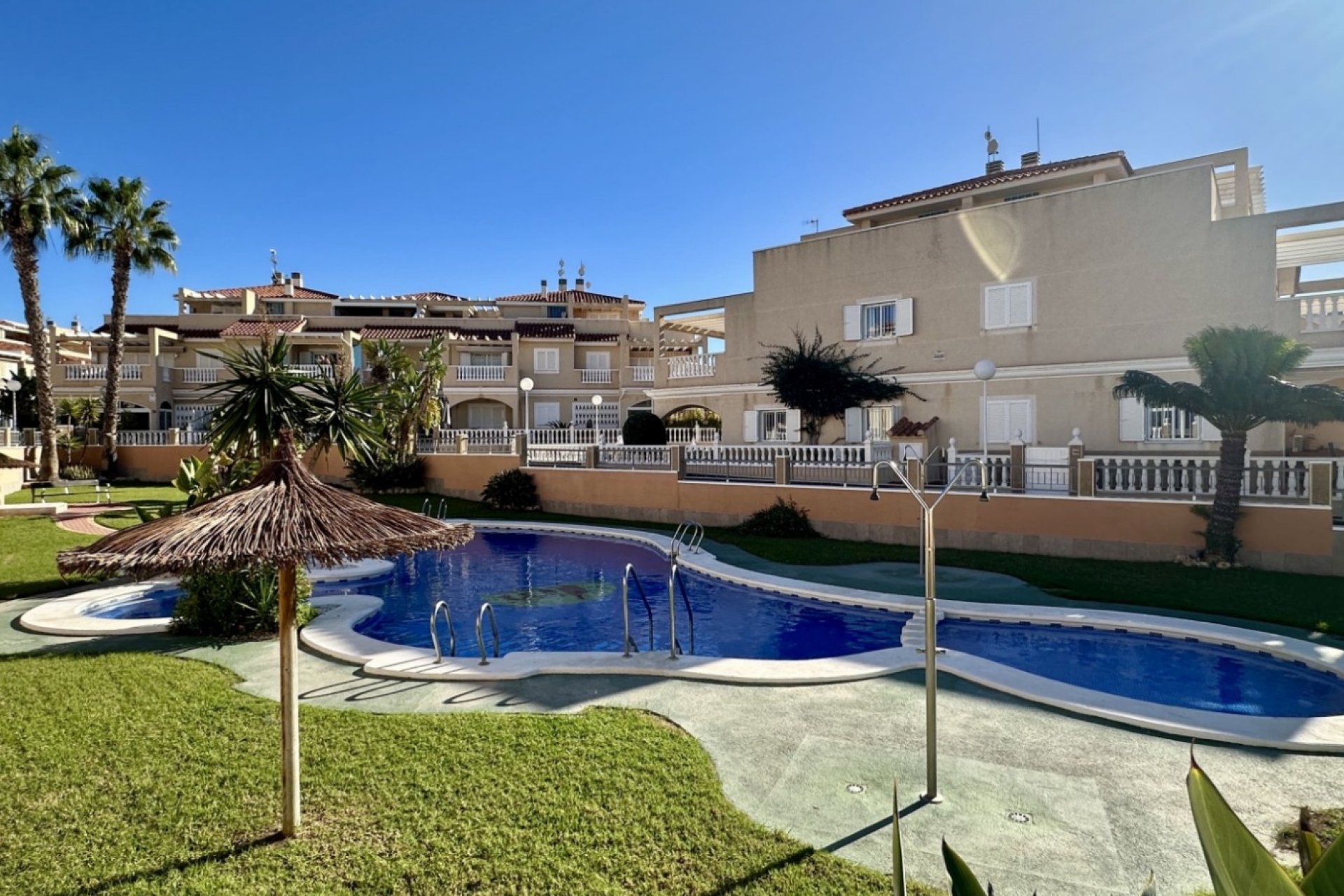 Resale - Duplex / Two-storey apartment - Orihuela Costa - Playa Flamenca