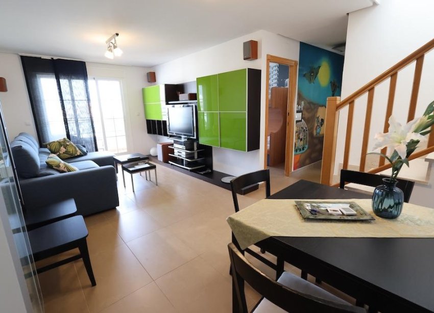 Resale - Duplex / Two-storey apartment - Pilar de la Horadada - Mil Palmeras