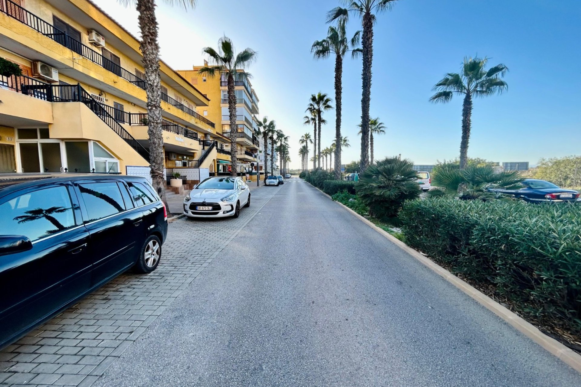 Resale - Duplex / Two-storey apartment - Torrevieja - La Mata