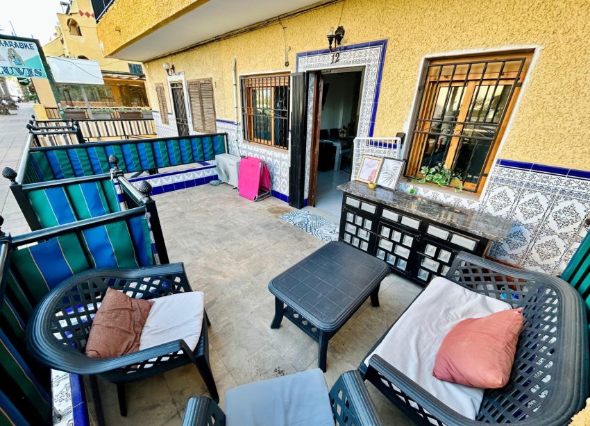 Resale - Duplex / Two-storey apartment - Torrevieja - La Mata