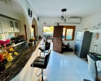 Resale - Duplex / Two-storey apartment - Torrevieja - La Mata