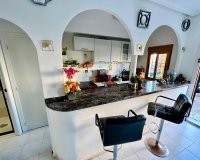 Resale - Duplex / Two-storey apartment - Torrevieja - La Mata