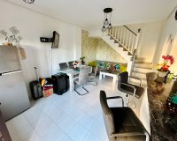 Resale - Duplex / Two-storey apartment - Torrevieja - La Mata