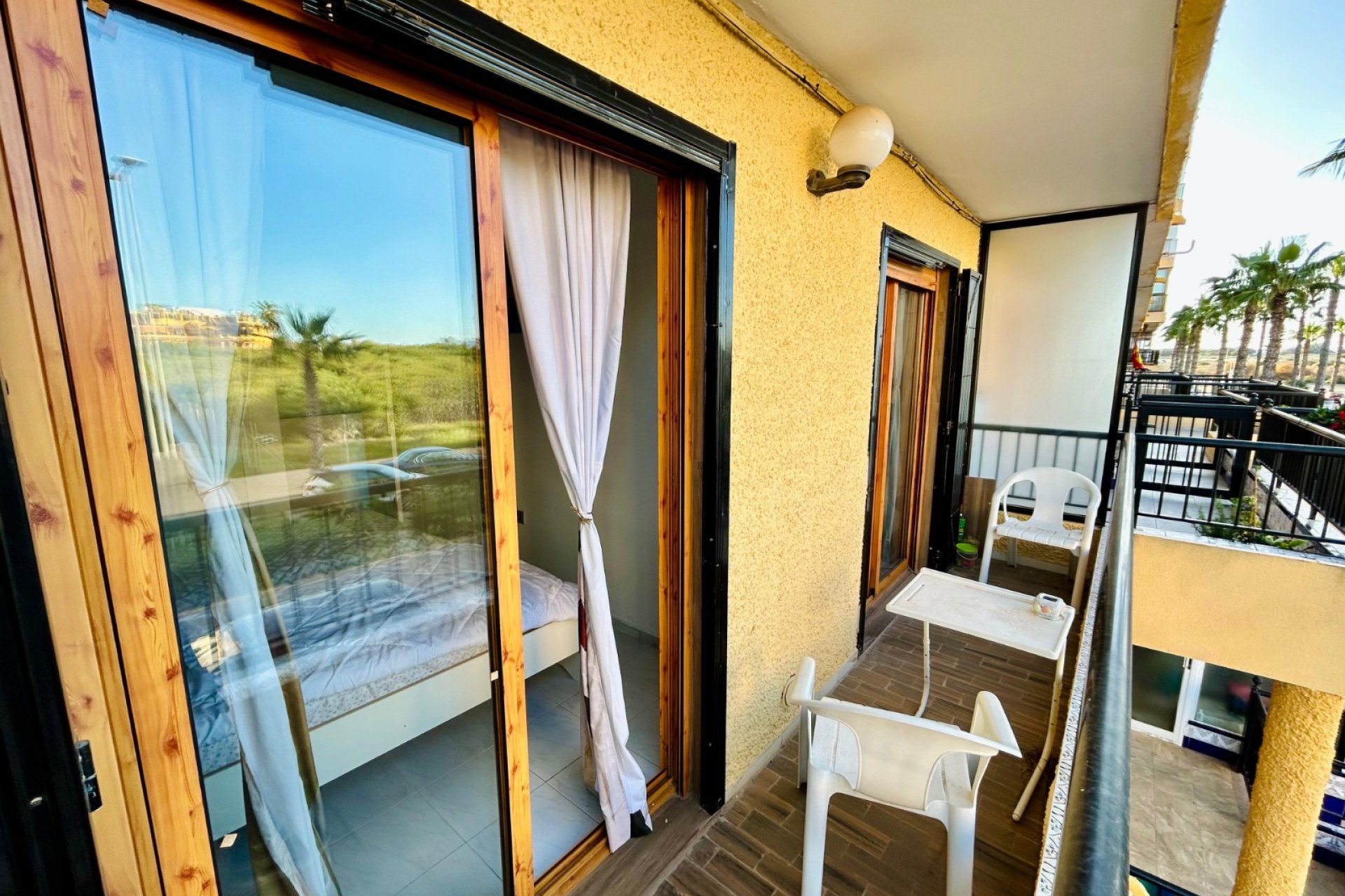 Resale - Duplex / Two-storey apartment - Torrevieja - La Mata