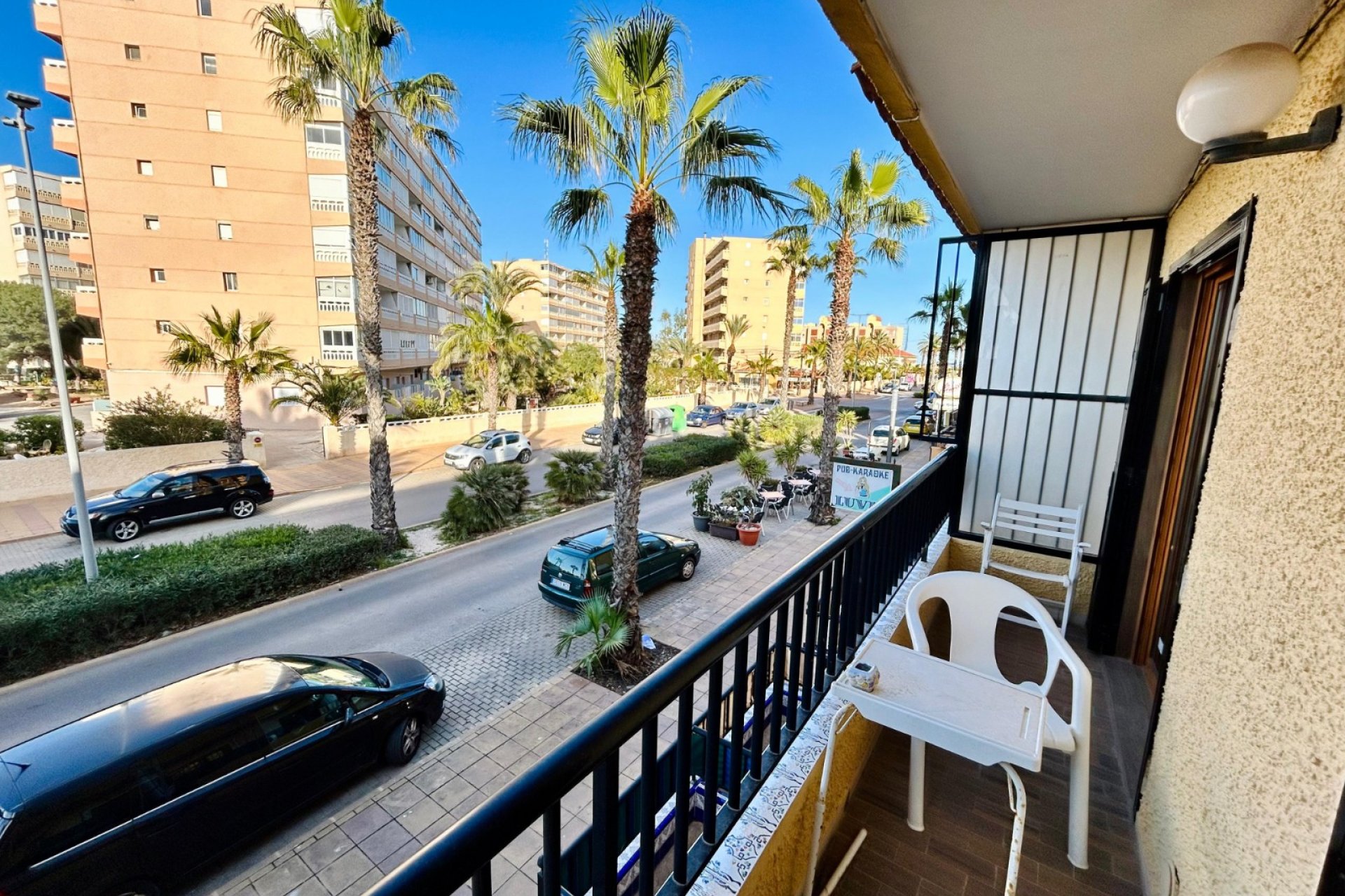 Resale - Duplex / Two-storey apartment - Torrevieja - La Mata