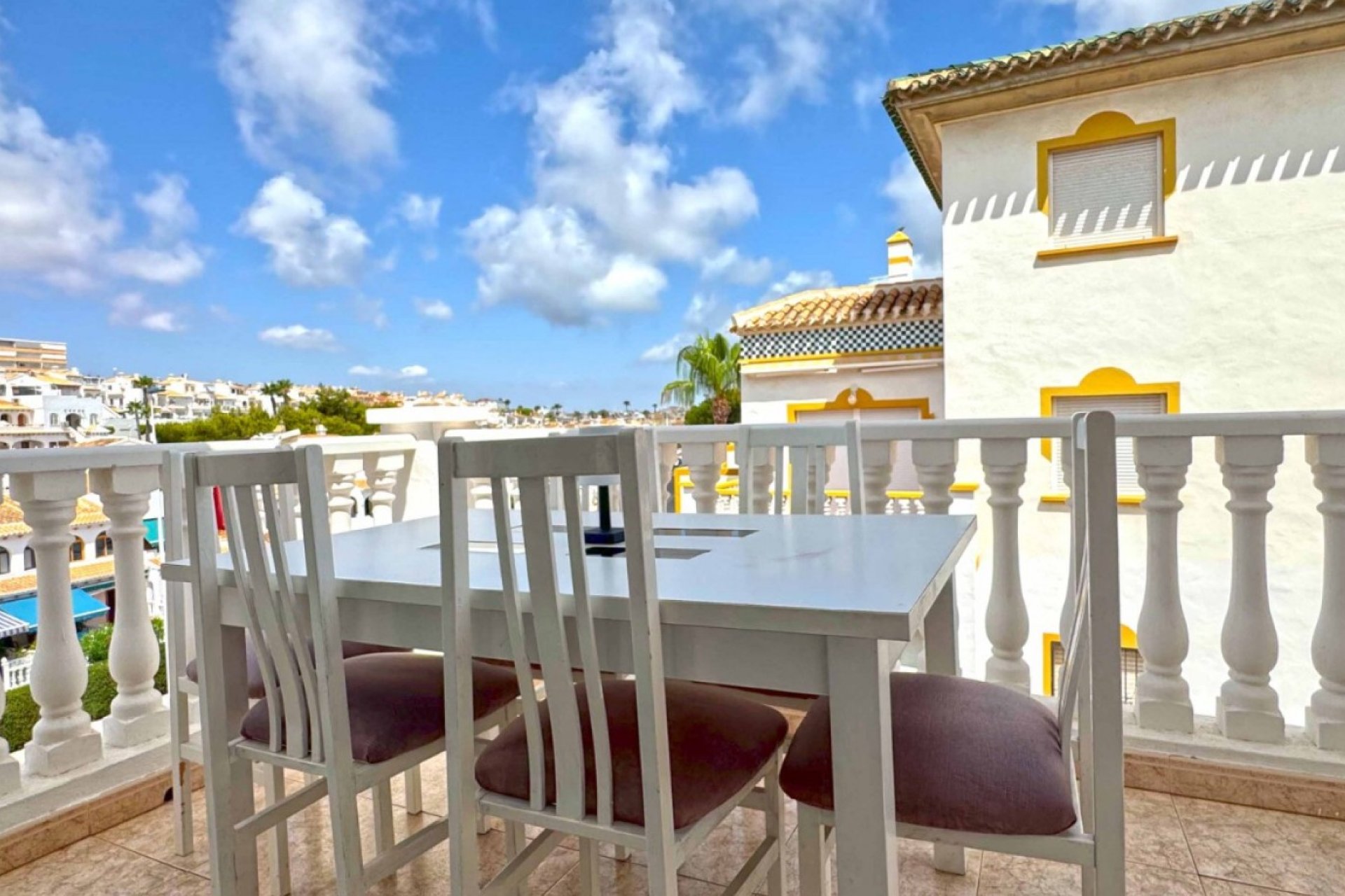 Resale - Duplex / Two-storey apartment - Torrevieja - La Mata