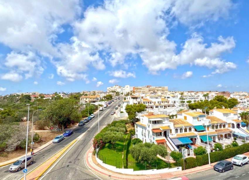 Resale - Duplex / Two-storey apartment - Torrevieja - La Mata