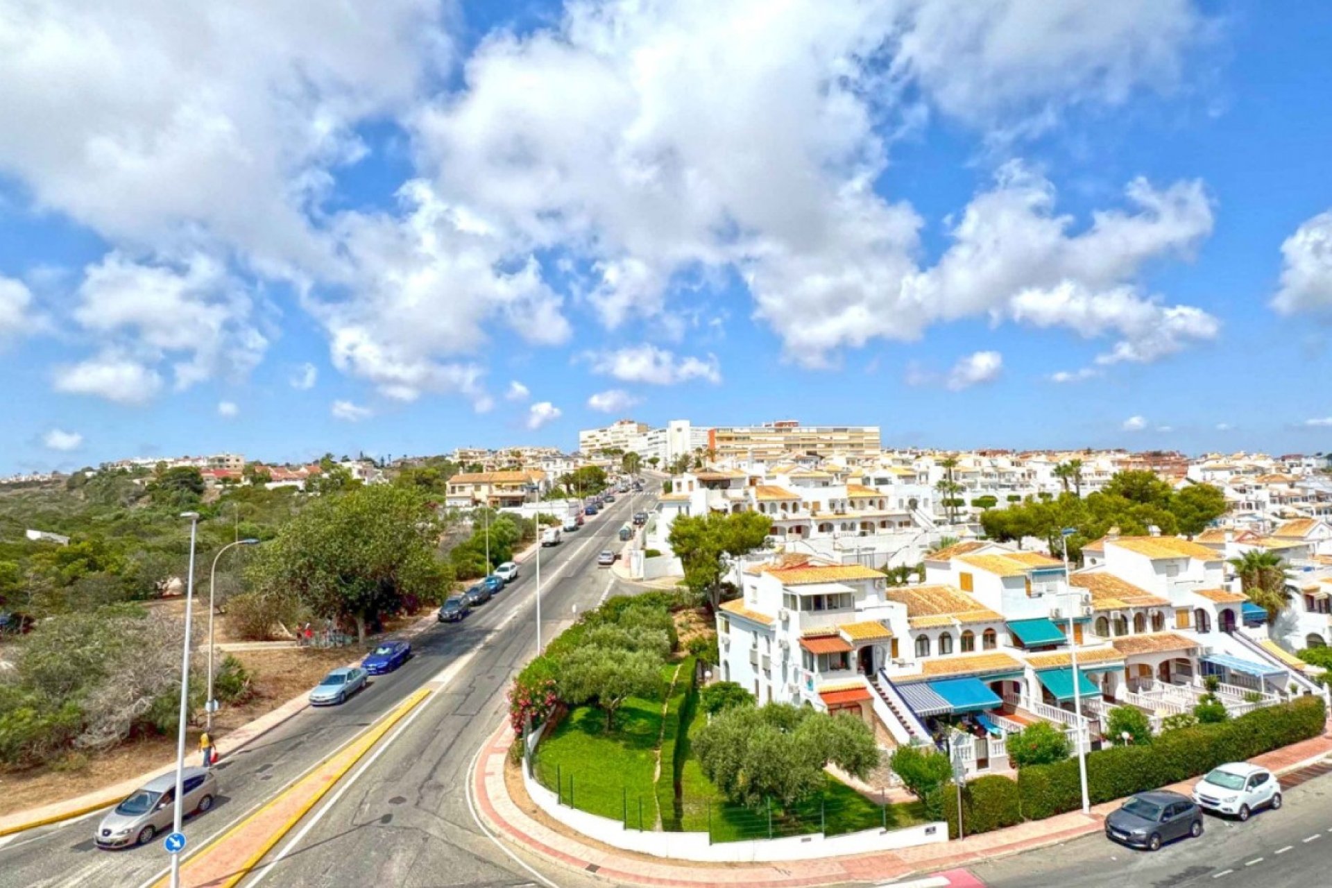 Resale - Duplex / Two-storey apartment - Torrevieja - La Mata