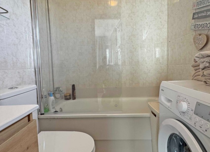 Resale - Duplex / Two-storey apartment - Torrevieja - La Mata