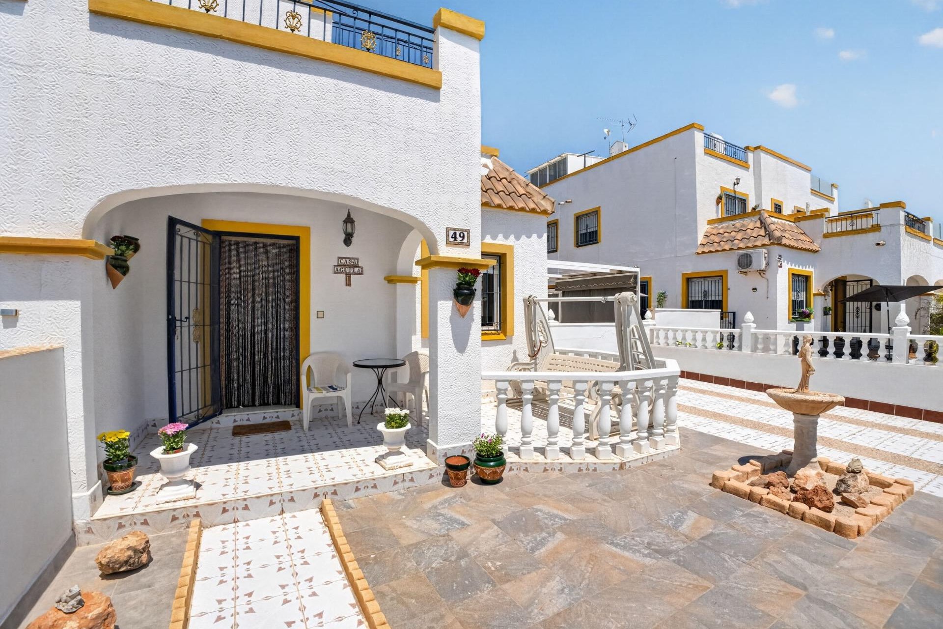 Resale - Duplex / Two-storey apartment - Torrevieja - La Siesta - El Salado - Torreta