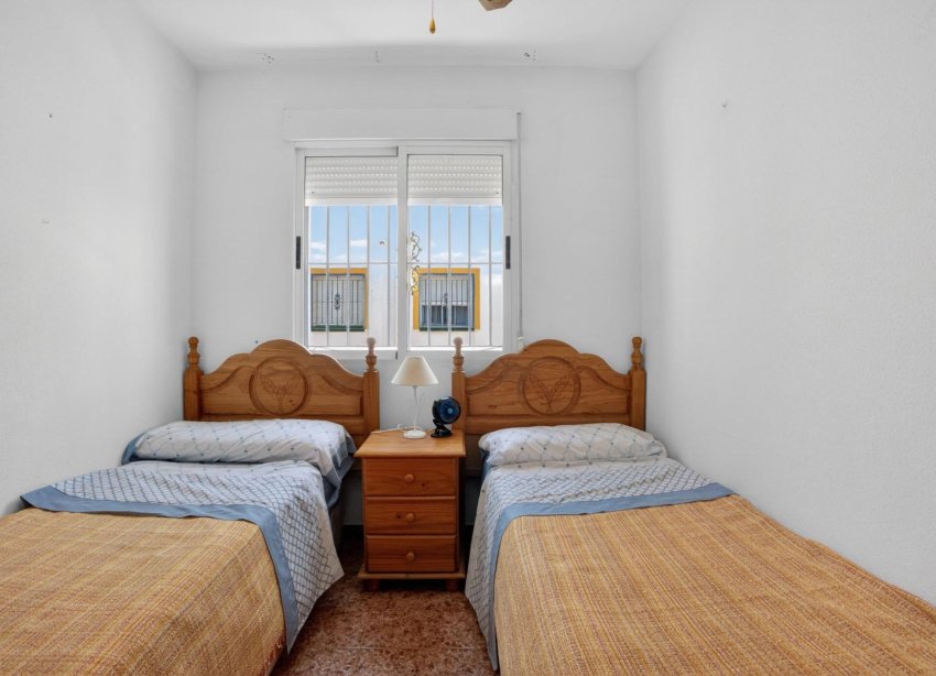 Resale - Duplex / Two-storey apartment - Torrevieja - La Siesta - El Salado - Torreta