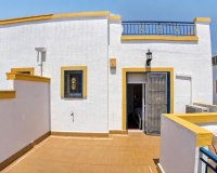 Resale - Duplex / Two-storey apartment - Torrevieja - La Siesta - El Salado - Torreta