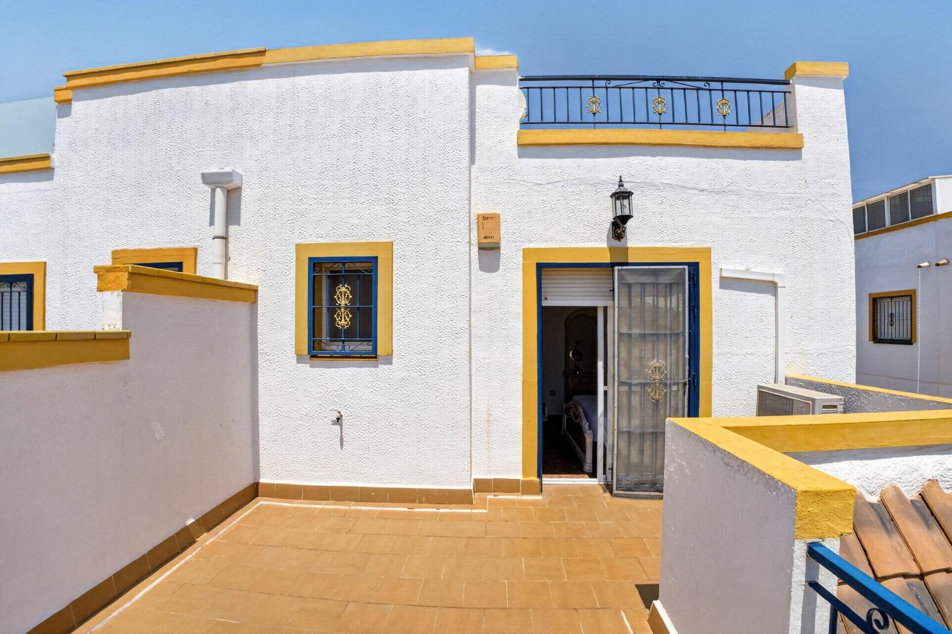 Resale - Duplex / Two-storey apartment - Torrevieja - La Siesta - El Salado - Torreta
