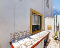 Resale - Duplex / Two-storey apartment - Torrevieja - La Siesta - El Salado - Torreta