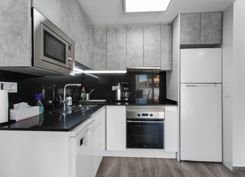 Resale - Duplex / Two-storey apartment - Torrevieja - Lago Jardin