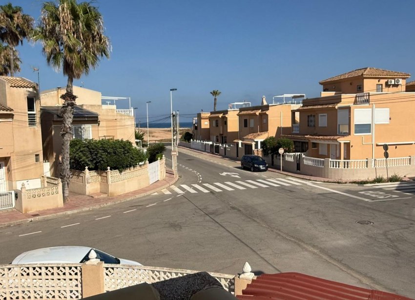 Resale - Duplex / Two-storey apartment - Torrevieja - Los Frutales