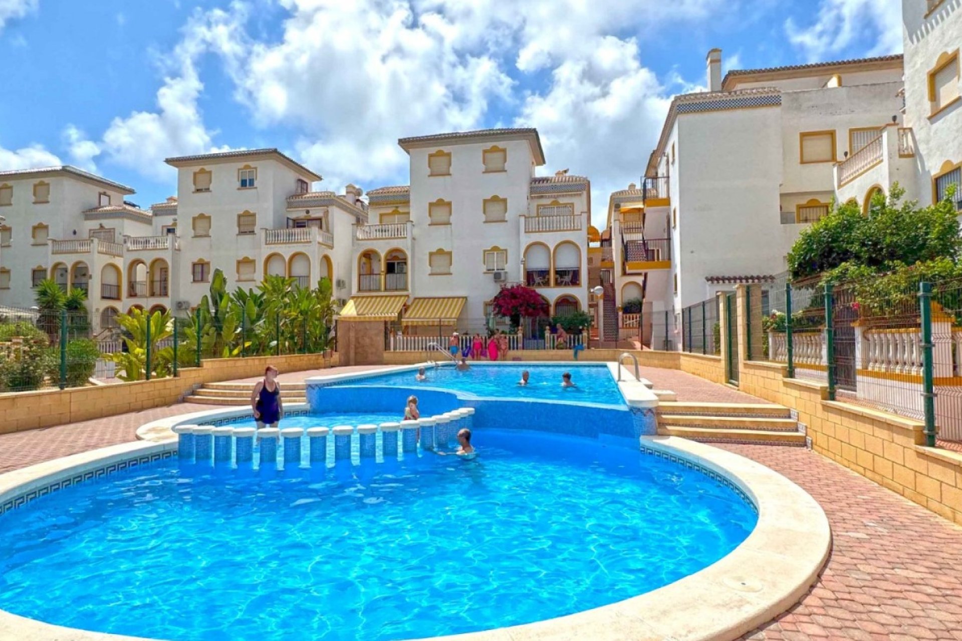 Resale - Duplex / Two-storey apartment - Torrevieja - Torrelamata - La Mata