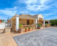 Resale - Estate / Farm / Plot - Almoradí - Las Heredades