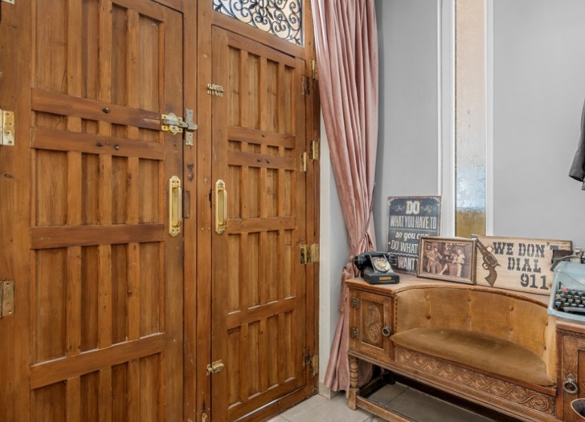 Resale - Estate / Farm / Plot - Almoradí - Las Heredades