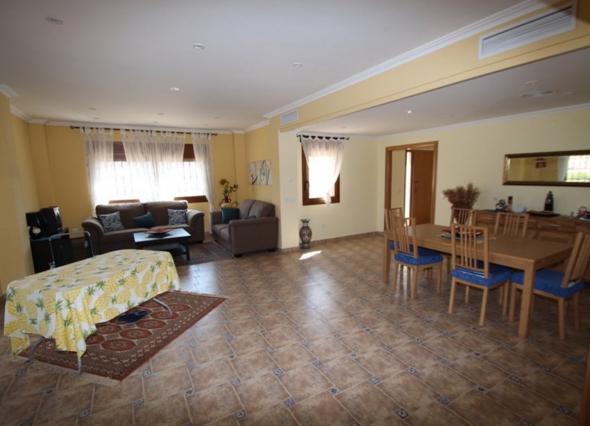 Resale - Estate / Farm / Plot - Cartagena - La Manga del Mar Menor