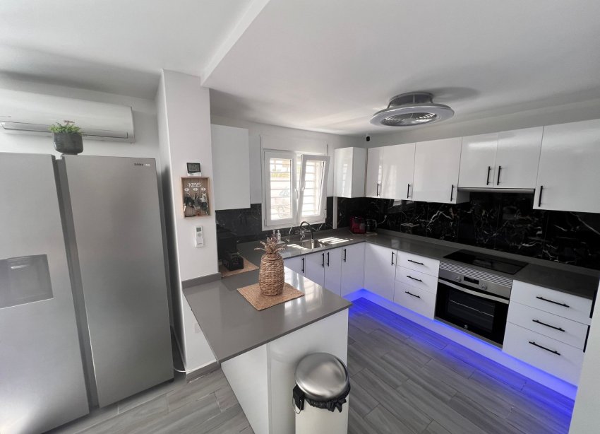 Resale - Estate / Farm / Plot - Elche Pedanías - La Marina