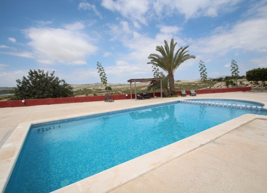 Resale - Estate / Farm / Plot - Orihuela - Torremendo