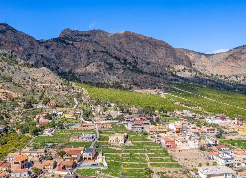 Resale - Estate / Farm / Plot - Orihuela