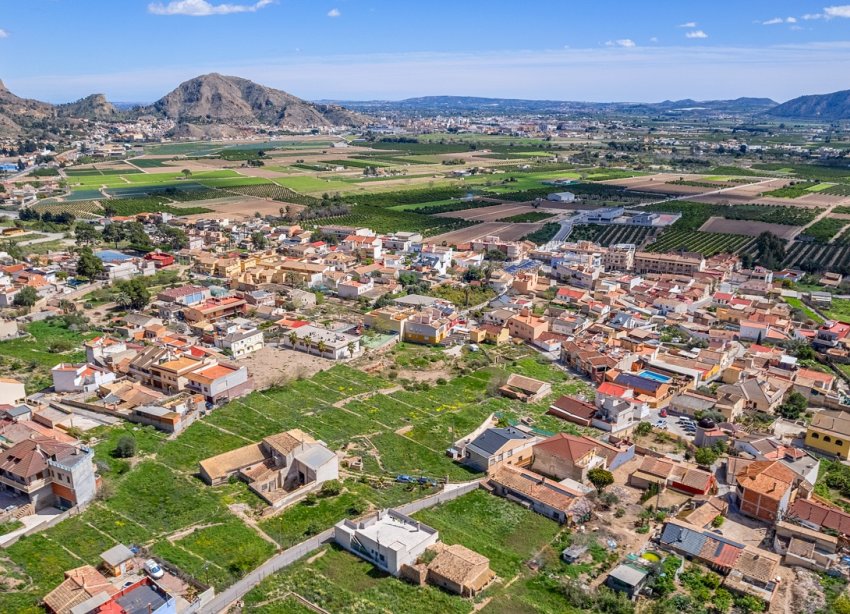 Resale - Estate / Farm / Plot - Orihuela