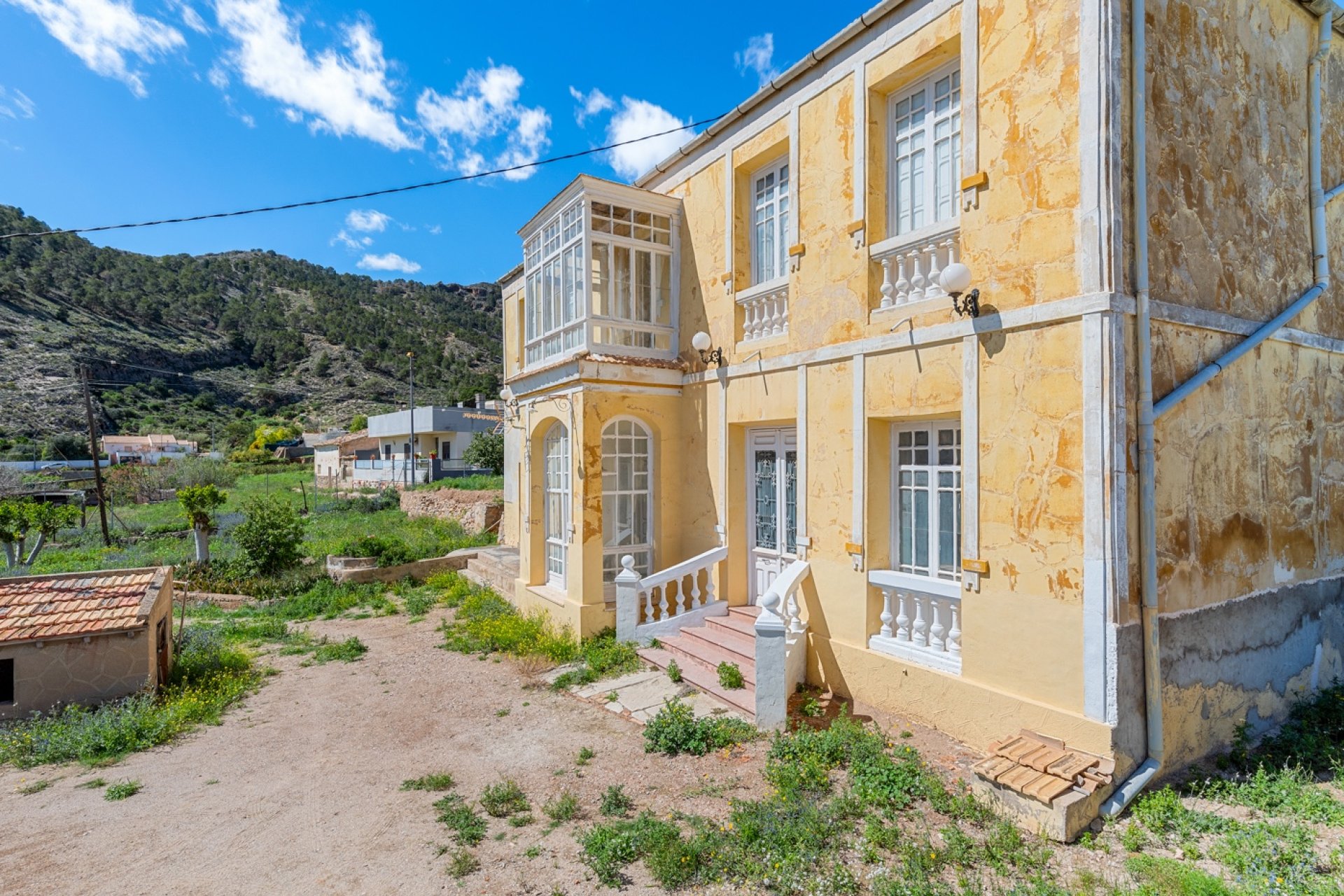 Resale - Estate / Farm / Plot - Orihuela