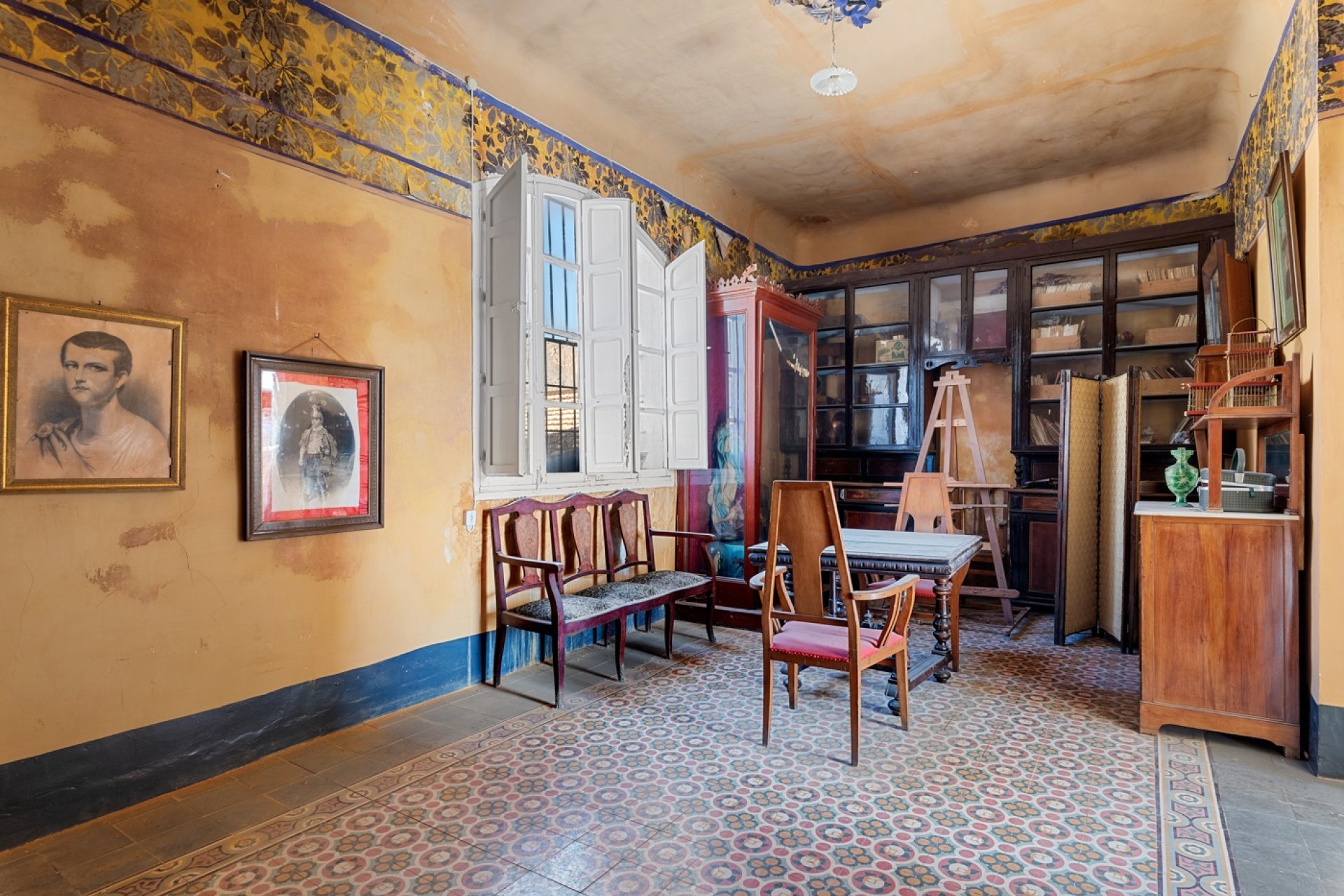 Resale - Estate / Farm / Plot - Orihuela