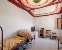 Resale - Estate / Farm / Plot - Orihuela