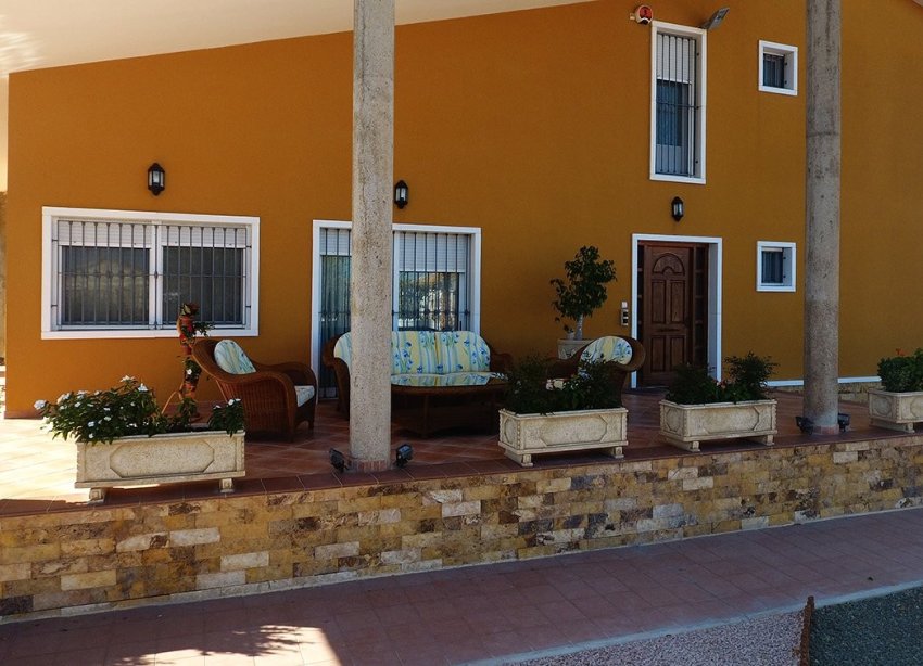 Resale - Estate / Farm / Plot - Orihuela