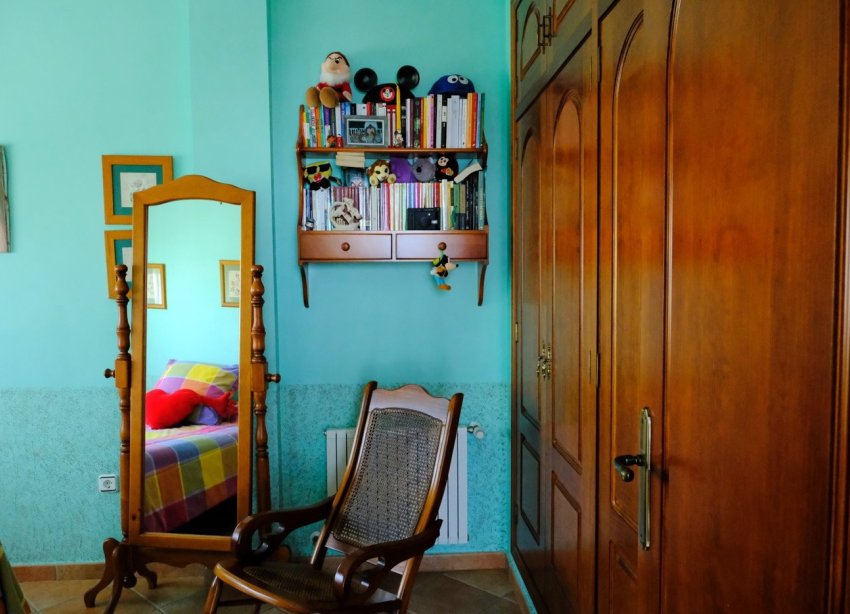 Resale - Estate / Farm / Plot - Orihuela