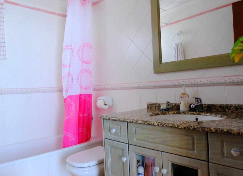 Resale - Estate / Farm / Plot - Orihuela