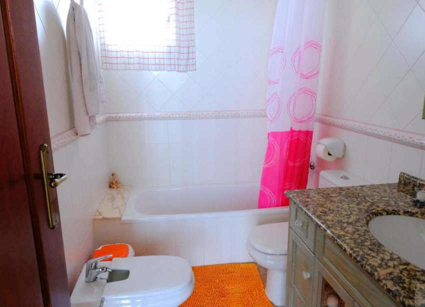 Resale - Estate / Farm / Plot - Orihuela