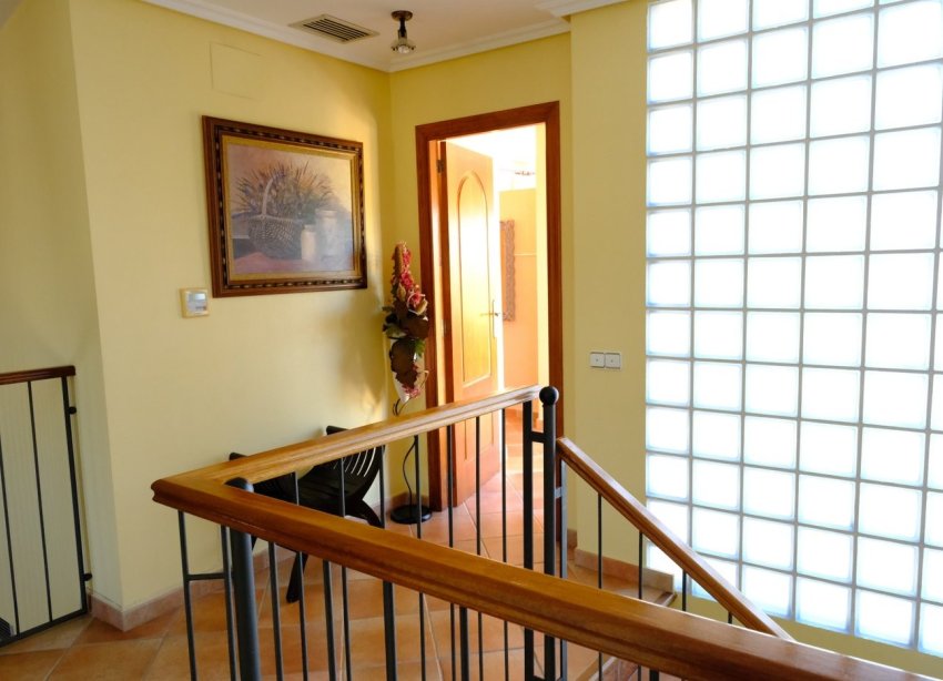 Resale - Estate / Farm / Plot - Orihuela