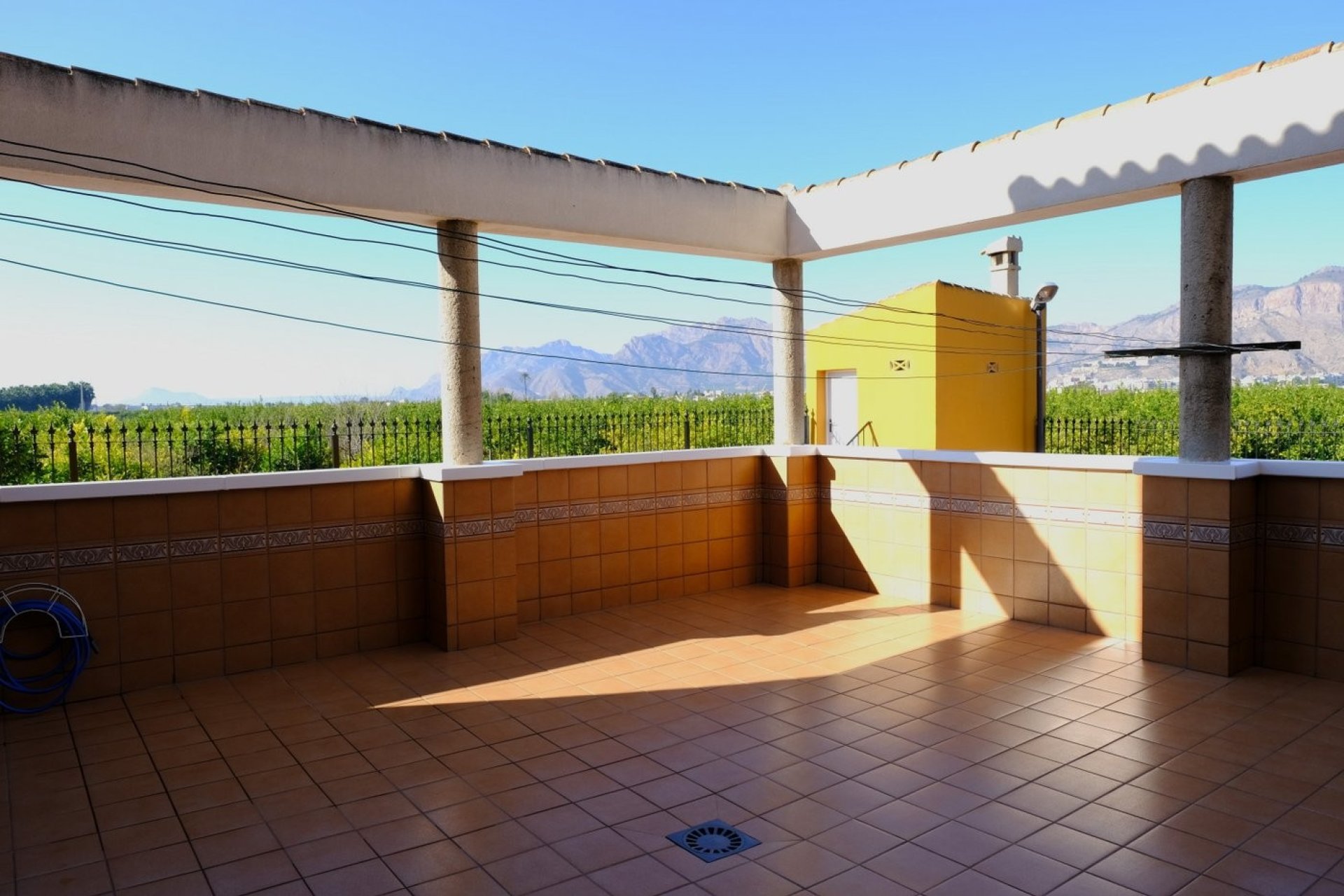 Resale - Estate / Farm / Plot - Orihuela