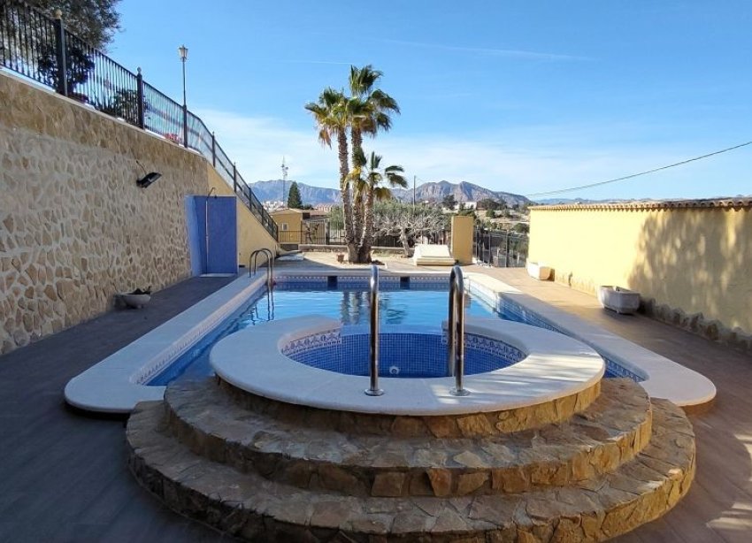 Resale - Estate / Farm / Plot - Orihuela