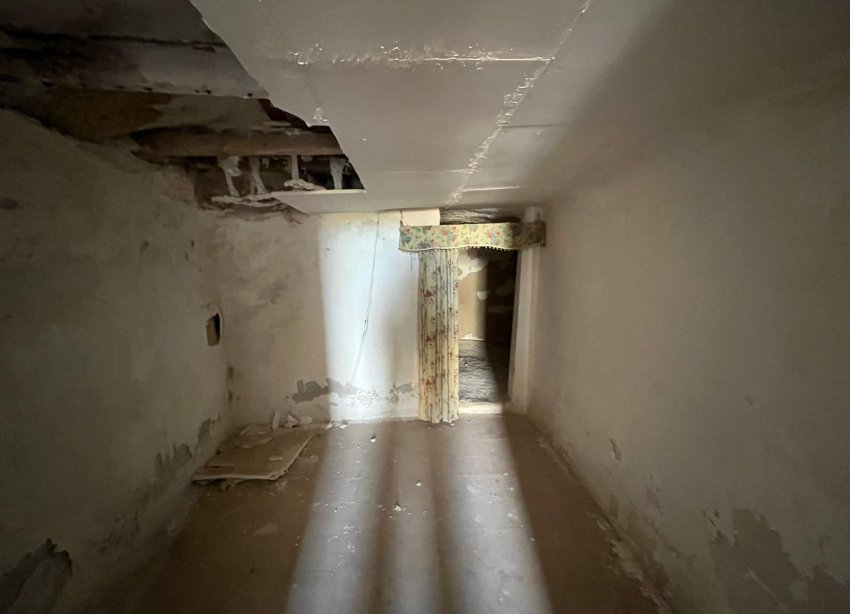 Resale - Estate / Farm / Plot - Rojales - Centro