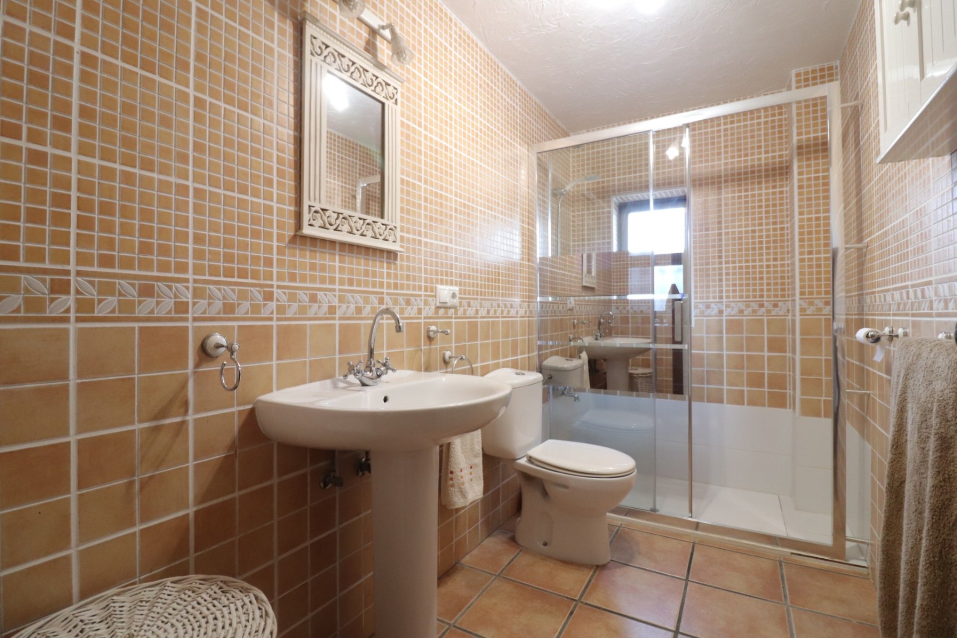 Resale - Farm Estate / Country Property - Albatera - Albatera - Country