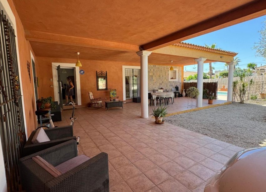 Resale - Farm Estate / Country Property - Albatera - BARRANCO SAN CAYETANO