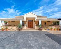 Resale - Farm Estate / Country Property - Almoradí - Las Heredades
