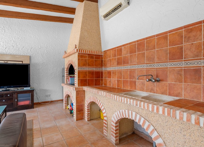 Resale - Farm Estate / Country Property - Almoradí - Las Heredades