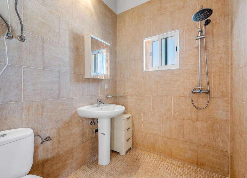 Resale - Farm Estate / Country Property - Almoradí - Las Heredades