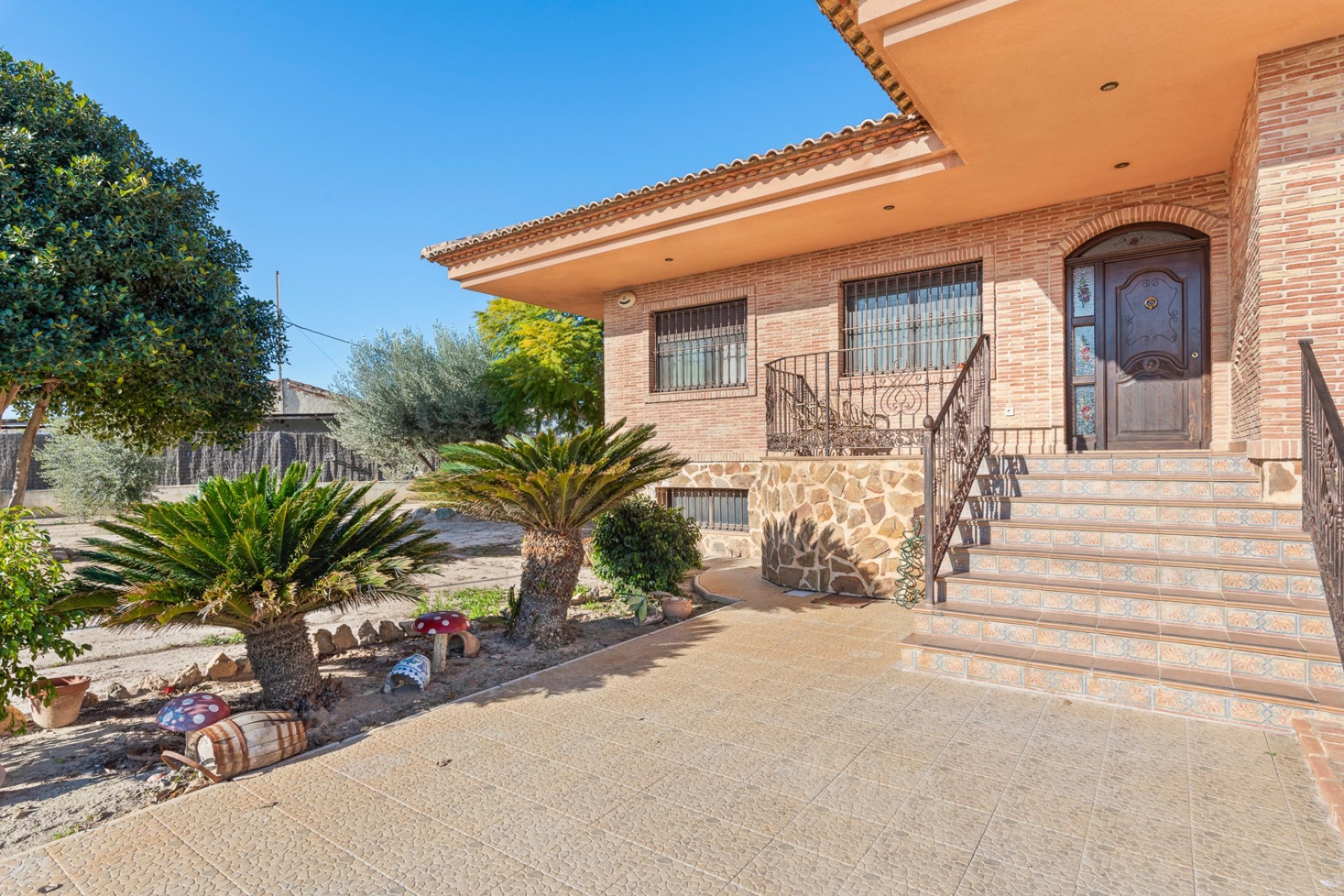 Resale - Farm Estate / Country Property - Beniel - Carretera de Beniel