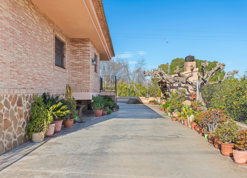 Resale - Farm Estate / Country Property - Beniel - Carretera de Beniel