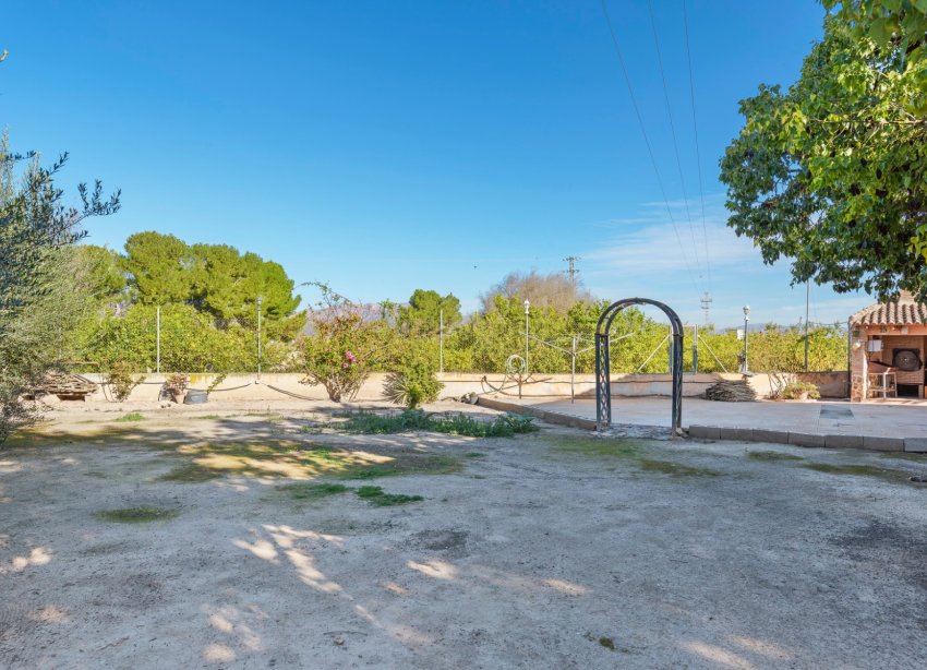 Resale - Farm Estate / Country Property - Beniel - Carretera de Beniel