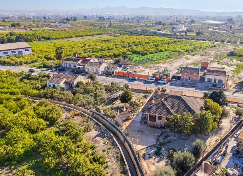 Resale - Farm Estate / Country Property - Beniel - Carretera de Beniel